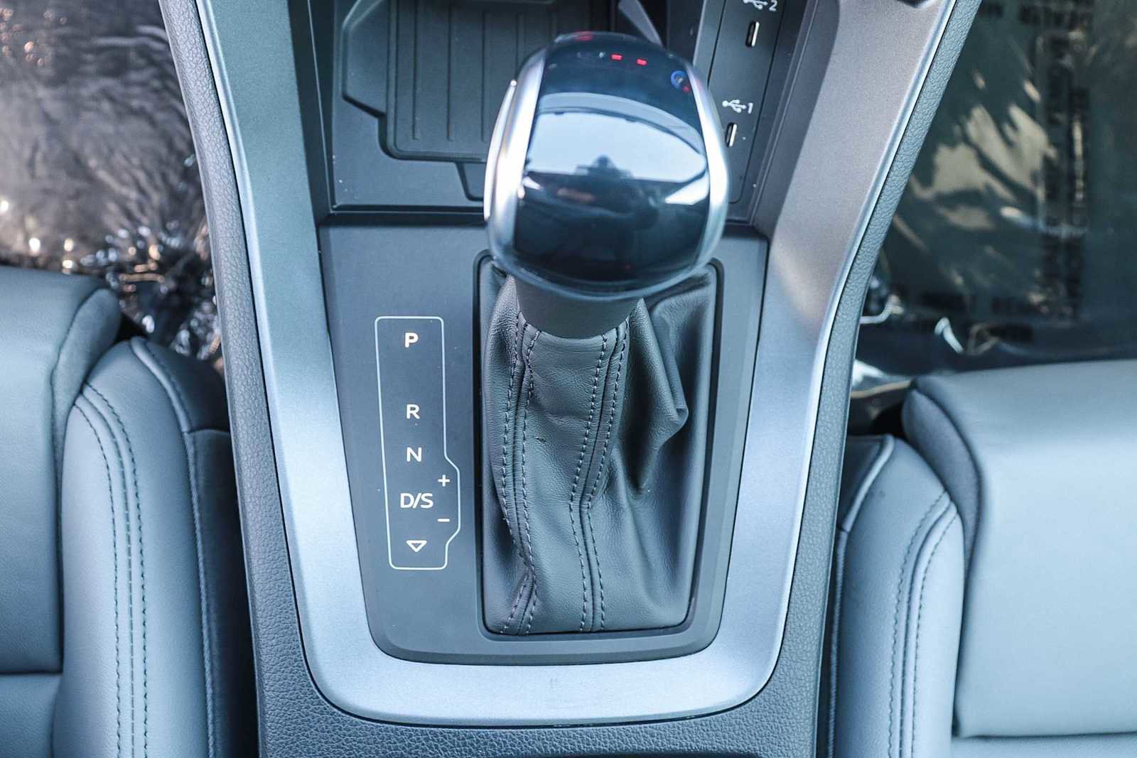 Used 2025 Audi Q3 2.0T Premium w/ Convenience Package image 26