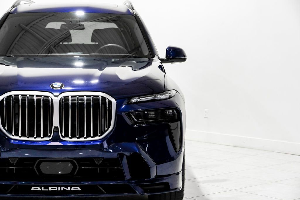Used 2024 BMW ALPINA XB7 image 43