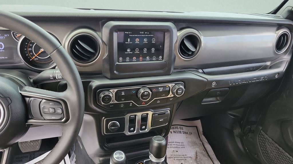 Used 2023 Jeep Wrangler Sport AWD/4WD image 21
