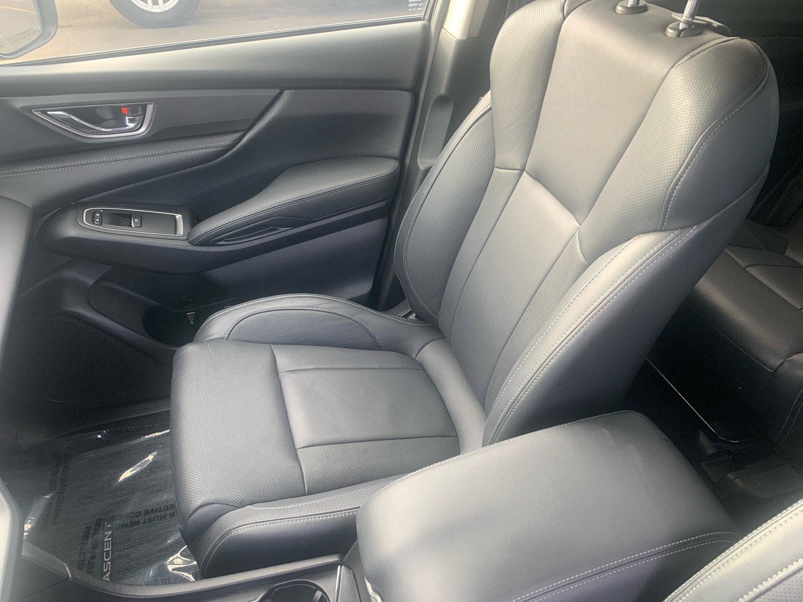 Used 2023 Subaru Ascent Limited image 10