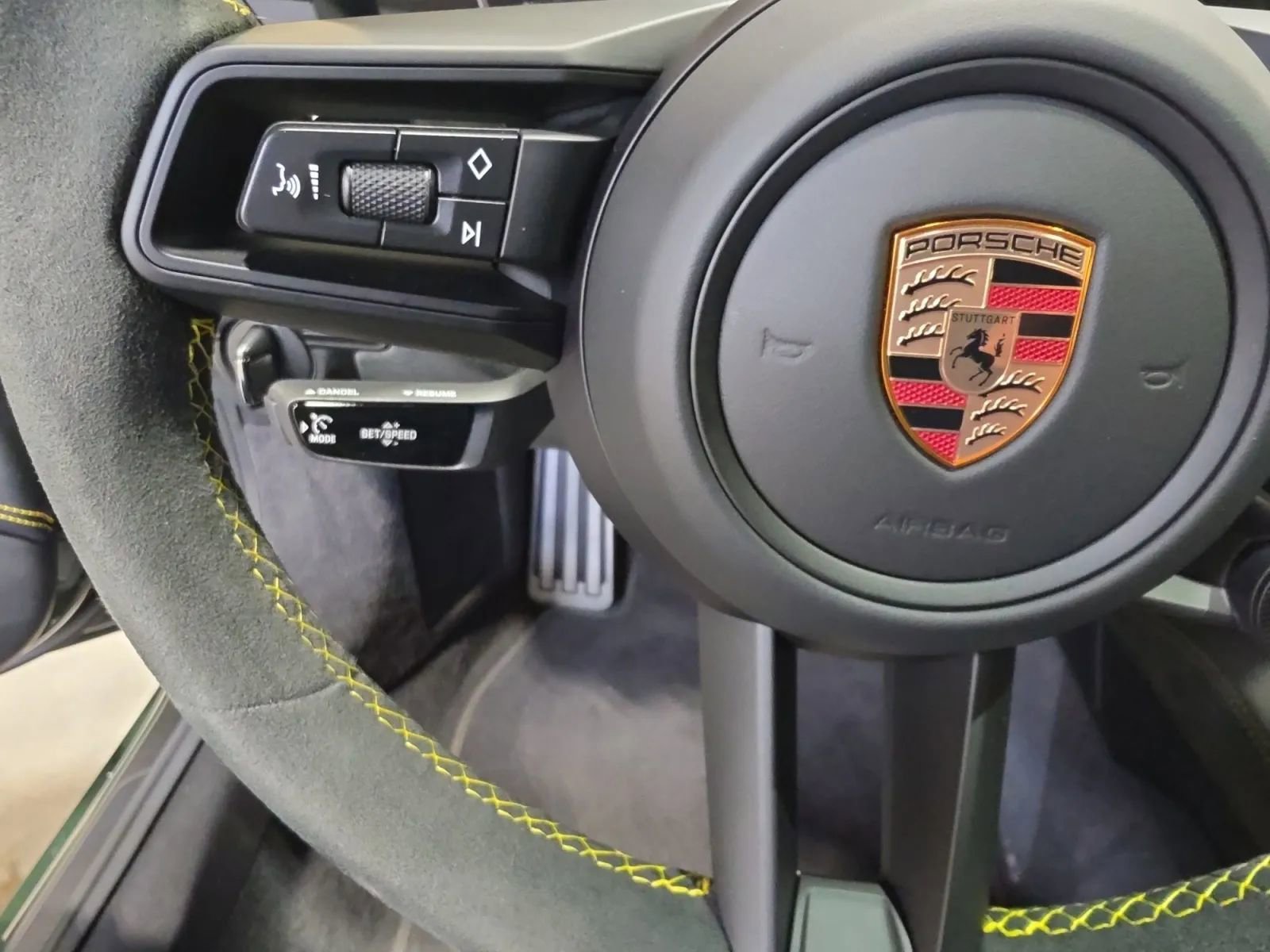 Used 2026 Porsche 911 GT3 RWD image 64