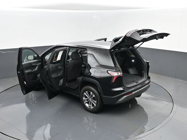 Used 2025 Chevrolet Equinox LT image 27
