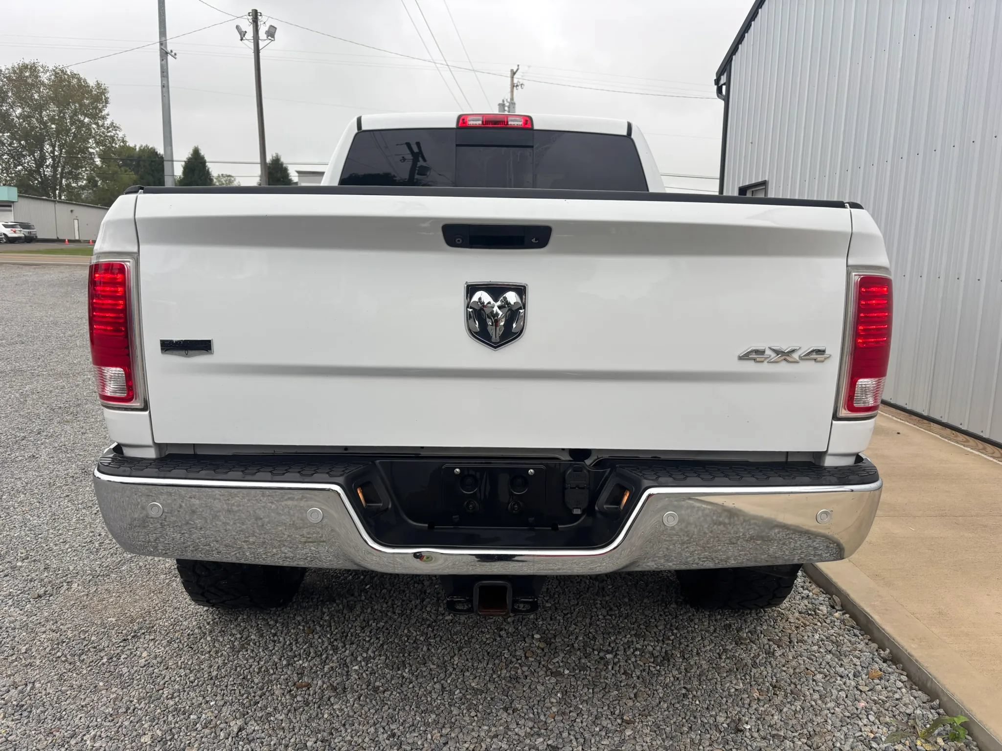 Used 2016 RAM 2500 Laramie AWD/4WD image 4