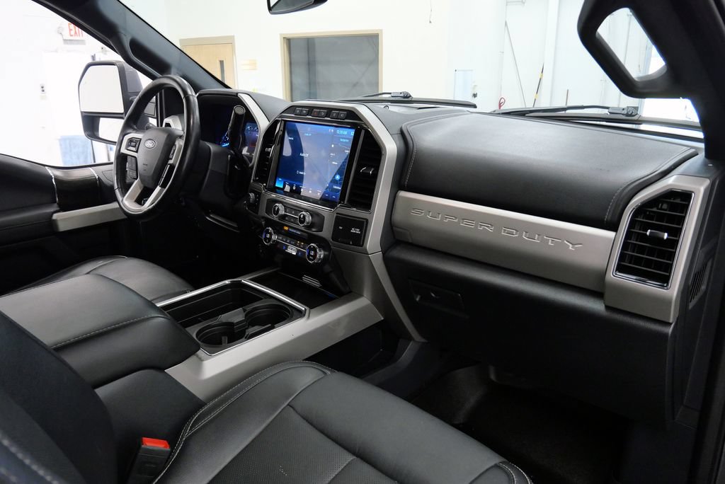 Used 2022 Ford F250 Lariat w/ Lariat Ultimate Package AWD/4WD image 18