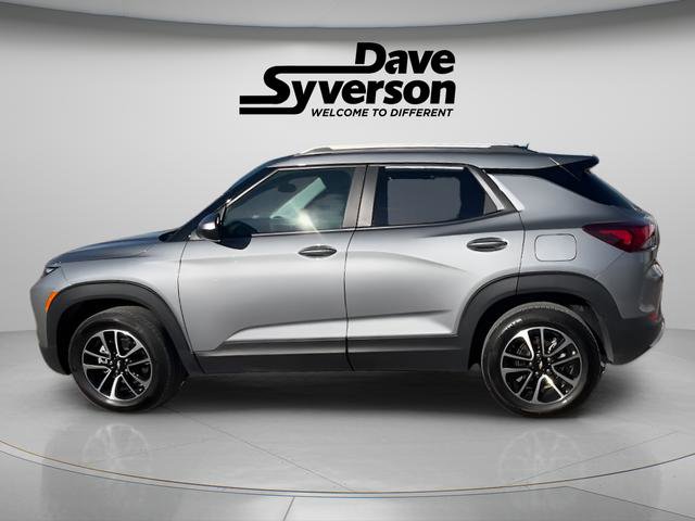 Used 2025 Chevrolet TrailBlazer LT AWD/4WD image 8