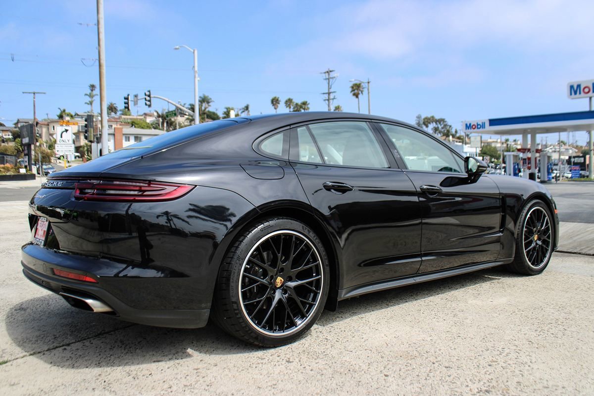 Used 2018 Porsche Panamera 4 AWD/4WD image 6