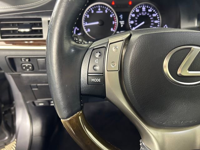 Used 2013 Lexus ES 350 w/ Premium Pkg image 16
