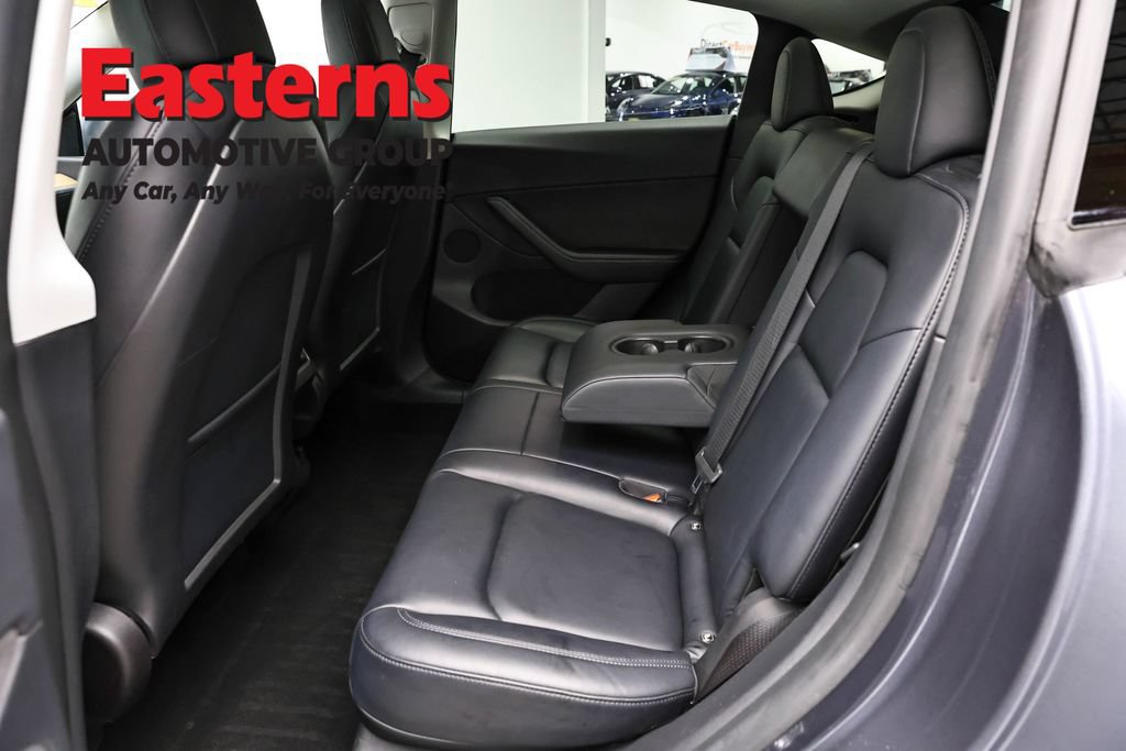Used 2021 Tesla Model Y Long Range AWD/4WD image 16