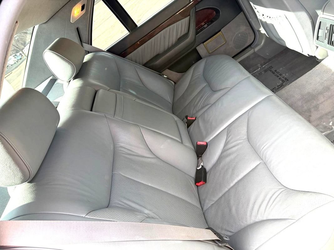 Used 1998 Mercedes-Benz S 500 Sedan image 20