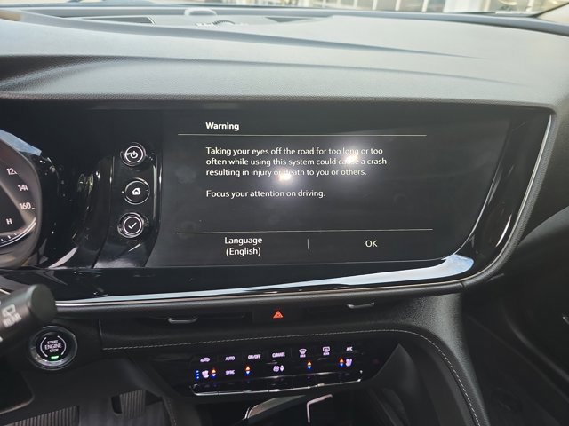 Used 2023 Buick Envision Avenir image 21