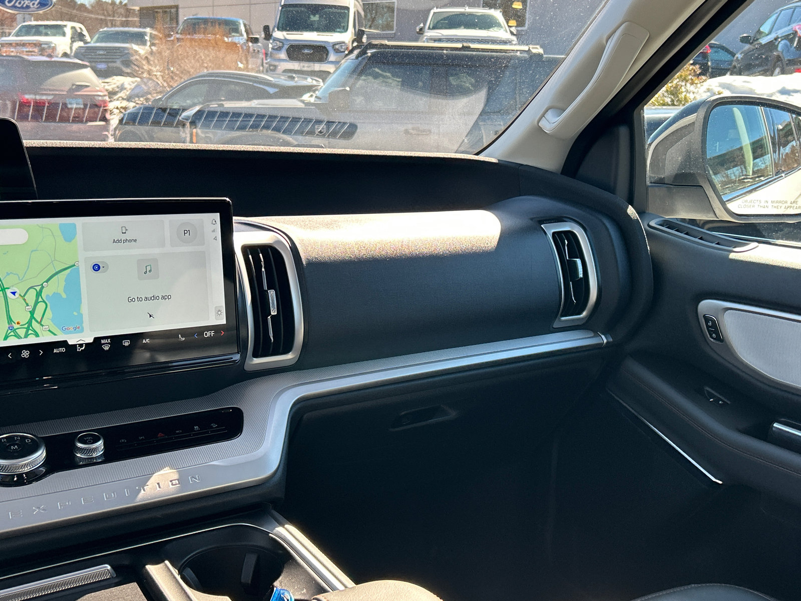 Used 2025 Ford Expedition Active image 27