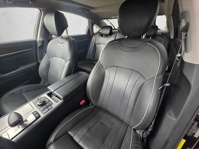 Used 2018 Genesis G80 3.8 w/ Option Group 03 image 14