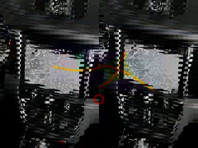 New 2026 Porsche Macan Turbo image 18