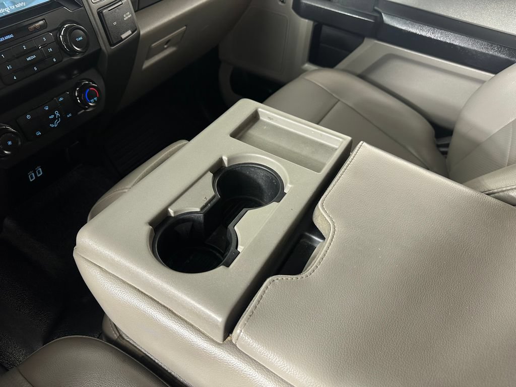 Used 2019 Ford F250 XL w/ Power Equipment Group AWD/4WD image 28