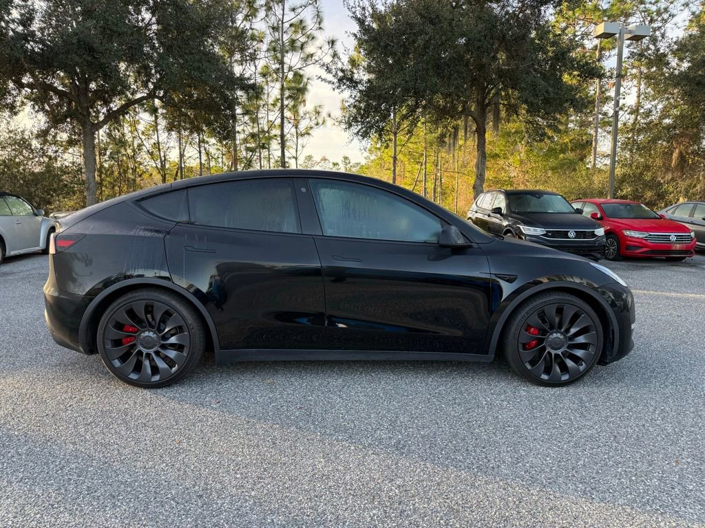 Used 2023 Tesla Model Y Performance image 9