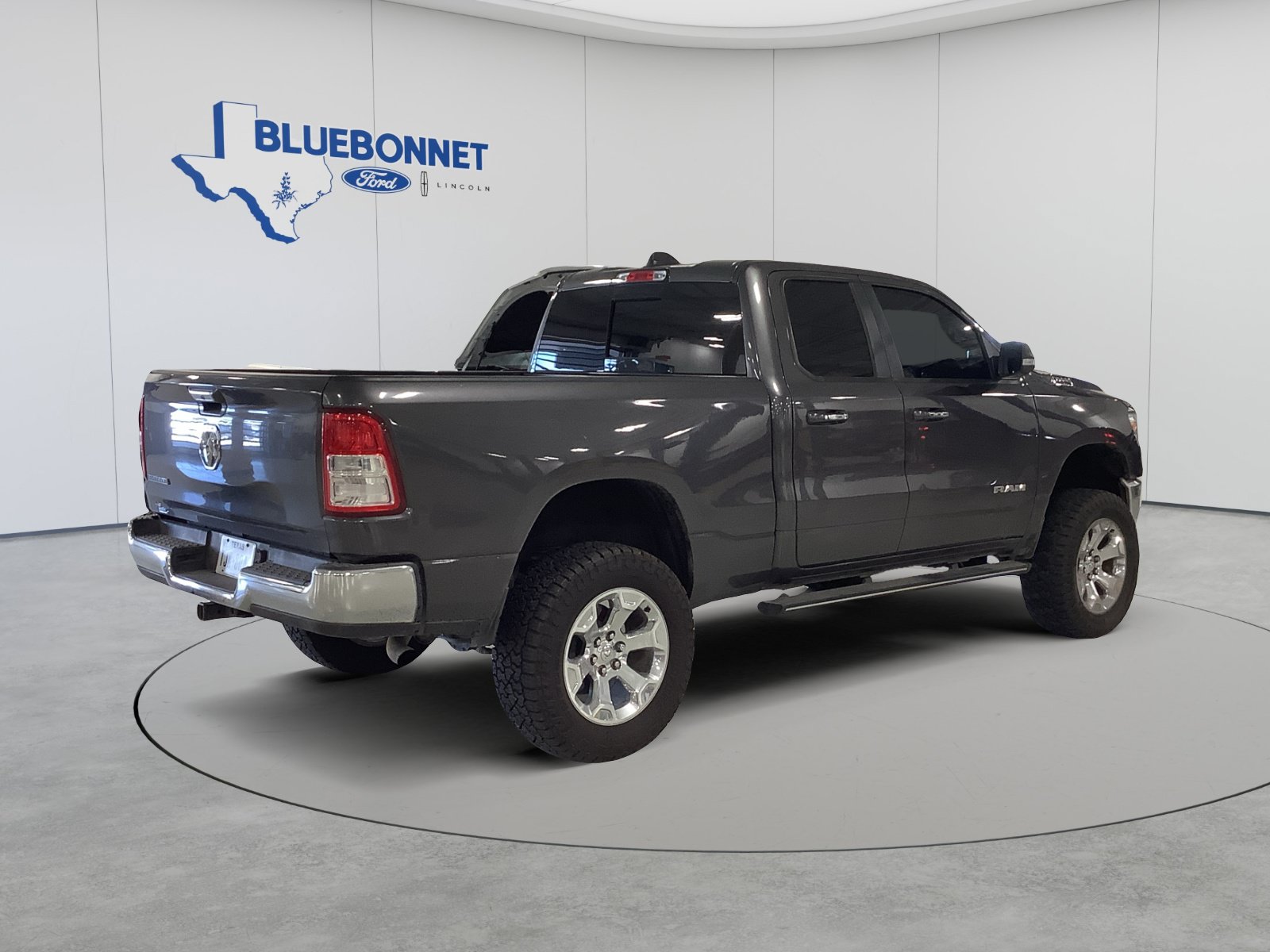 Used 2020 RAM 1500 Big Horn RWD image 5