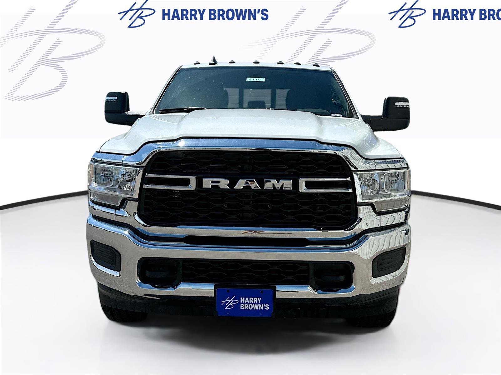 New 2024 RAM 2500 Tradesman w/ Chrome Appearance Group AWD/4WD image 23