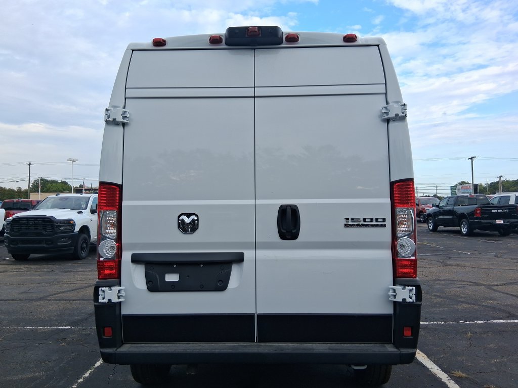 New 2026 RAM ProMaster 1500 w/ Convenience Group FWD image 6