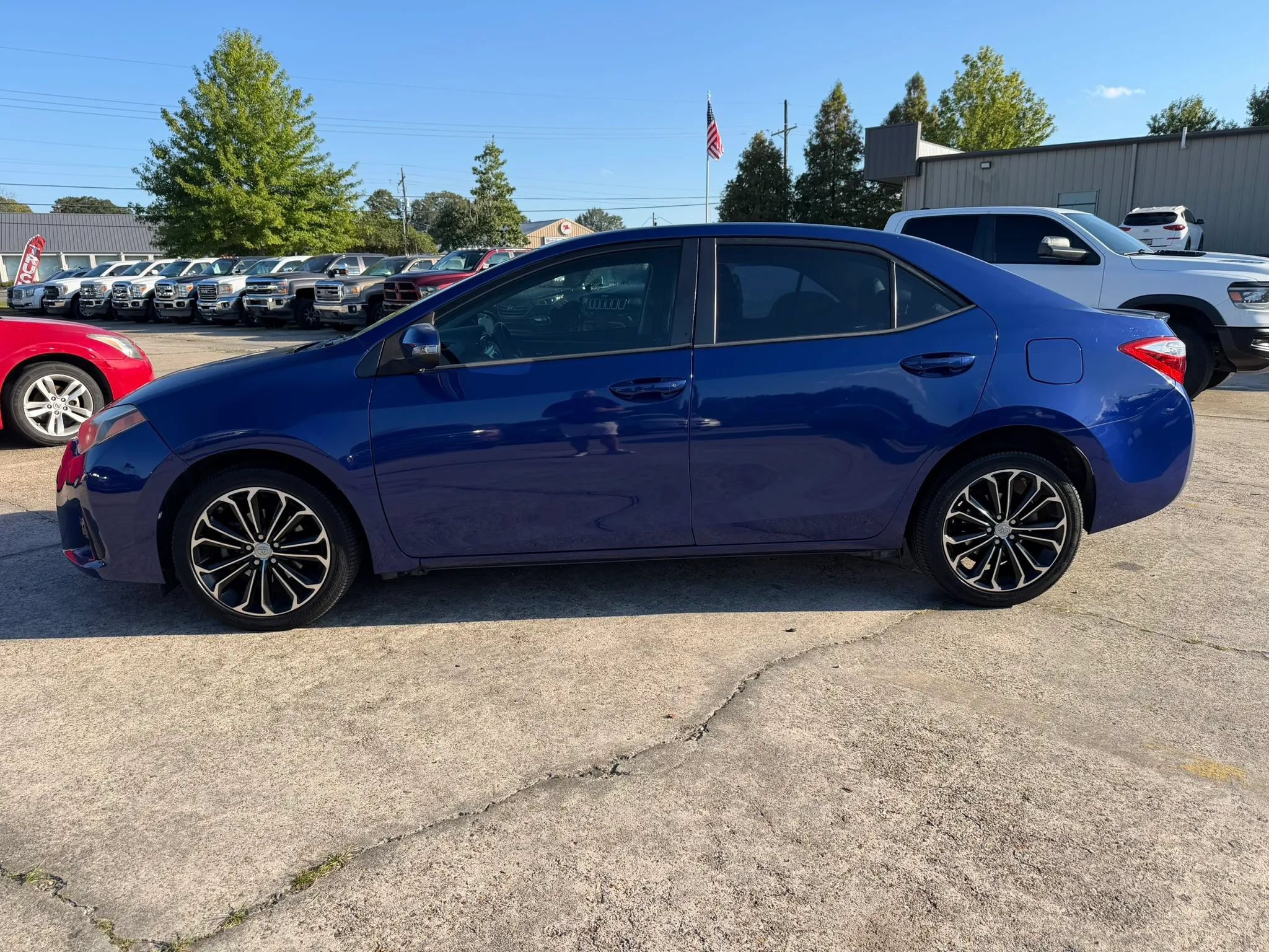 Used 2014 Toyota Corolla S FWD image 2