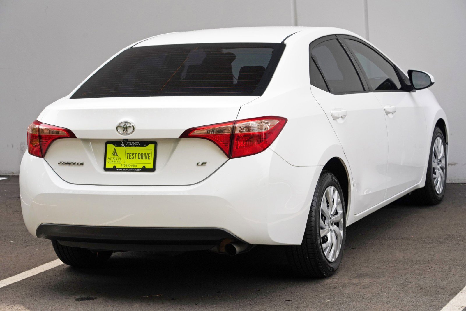 Used 2019 Toyota Corolla LE w/ Carpet Mat Package (TMS) FWD image 43
