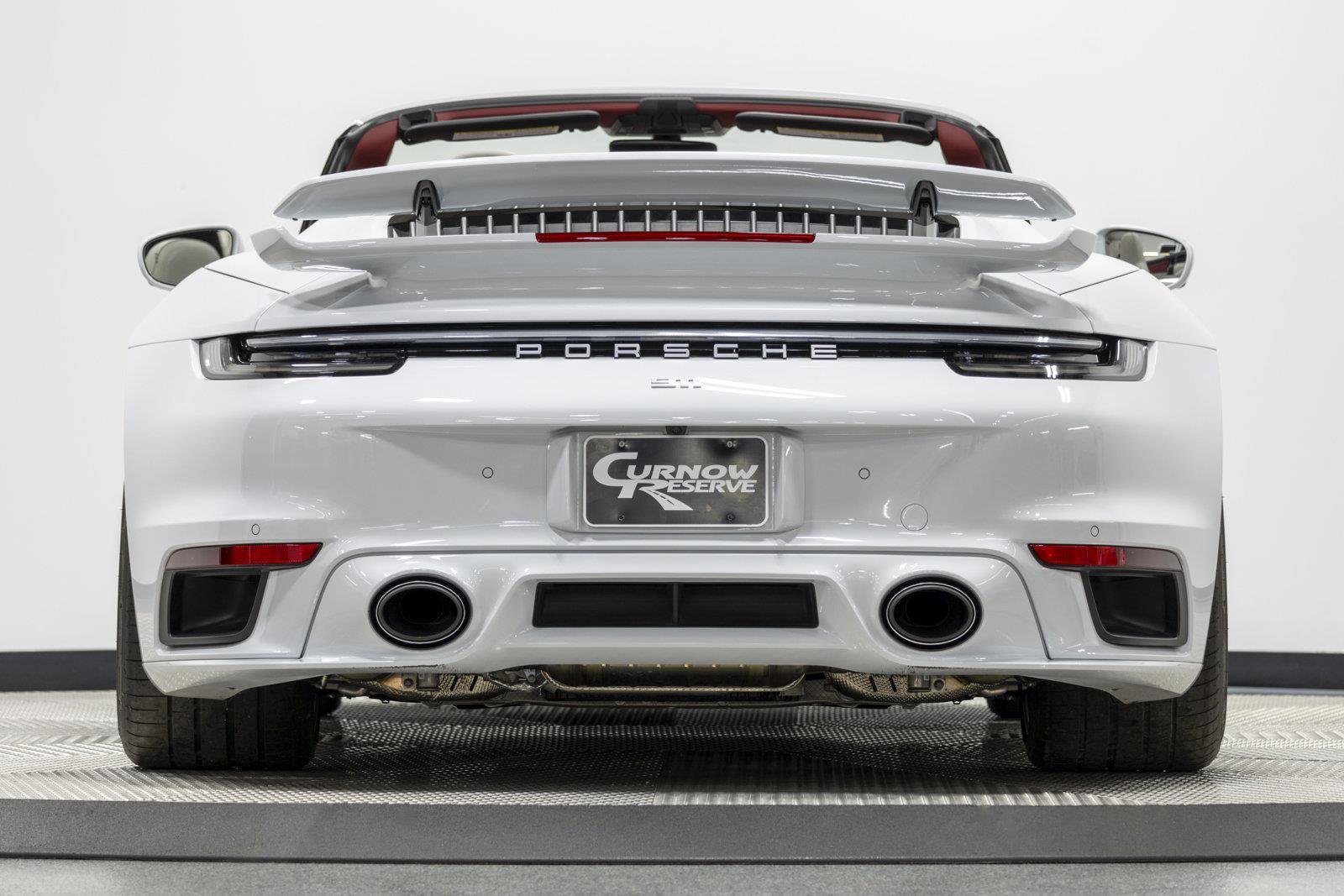 Used 2022 Porsche 911 Turbo S image 10