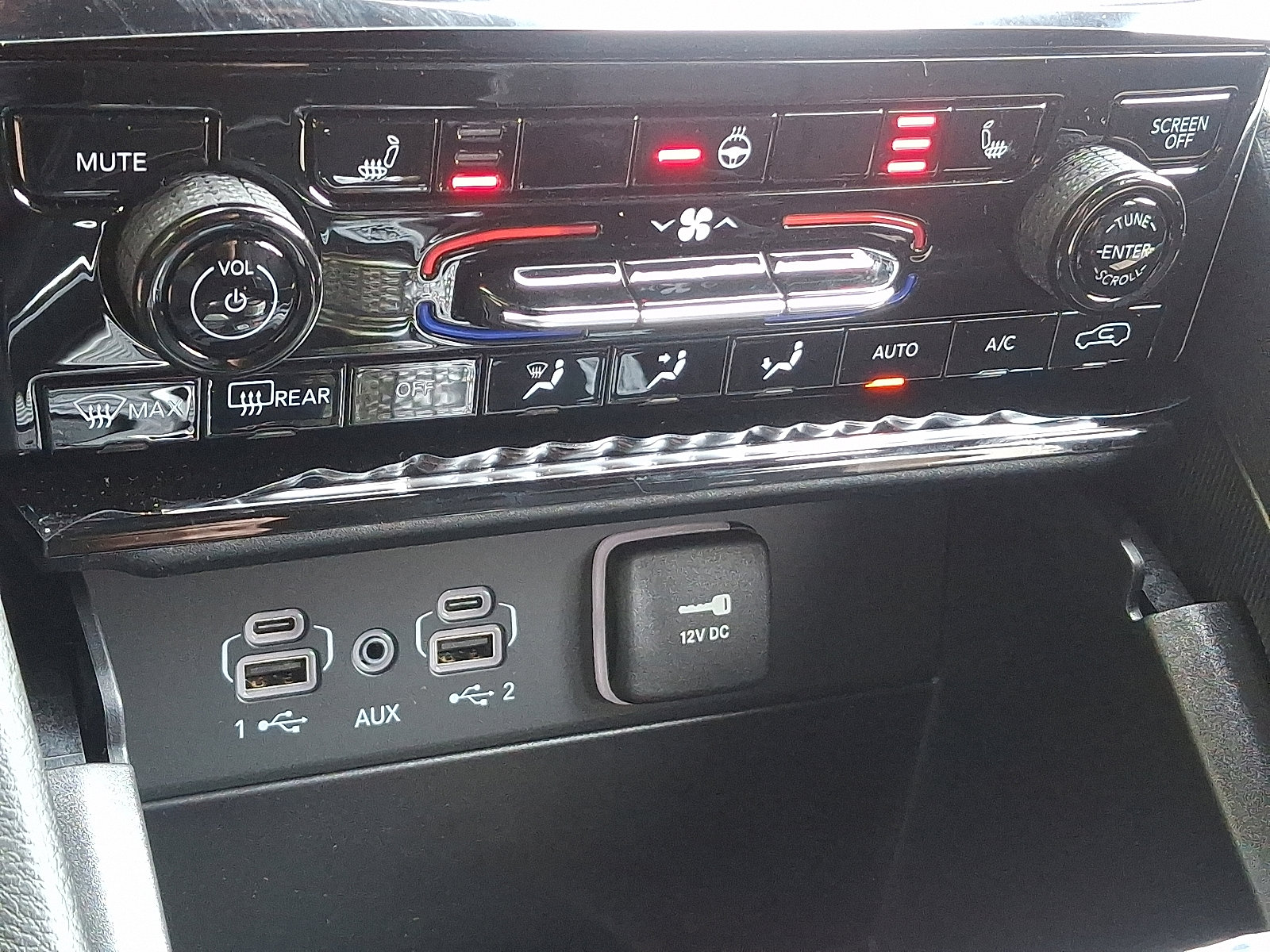 New 2025 Jeep Grand Cherokee Limited image 11