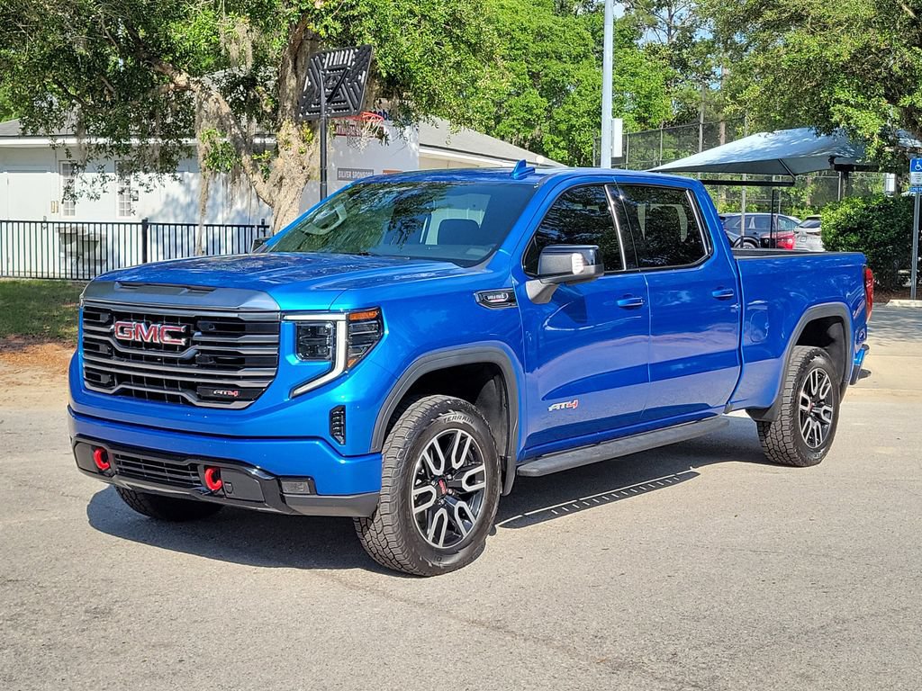 Used 2022 GMC Sierra 1500 AT4 w/ AT4 Preferred Package AWD/4WD image 1