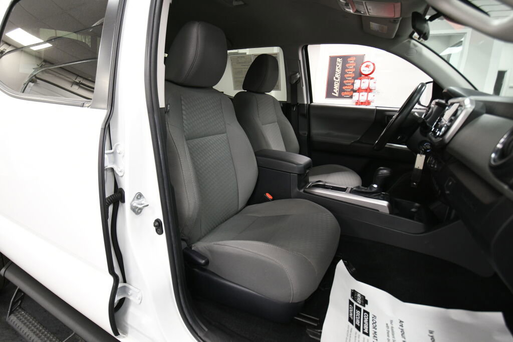 Certified 2023 Toyota Tacoma SR5 image 26