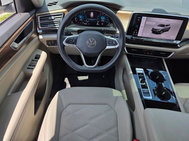 Used 2024 Volkswagen Atlas SE FWD image 21