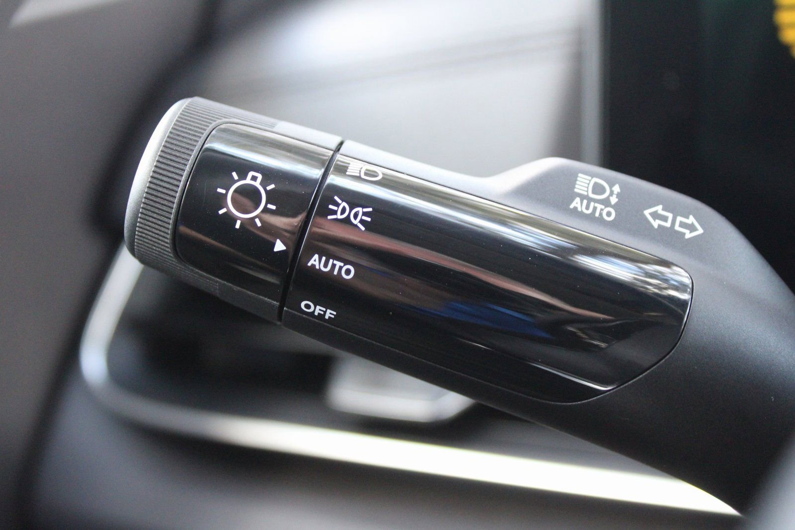 New 2026 Kia Carnival EX image 34