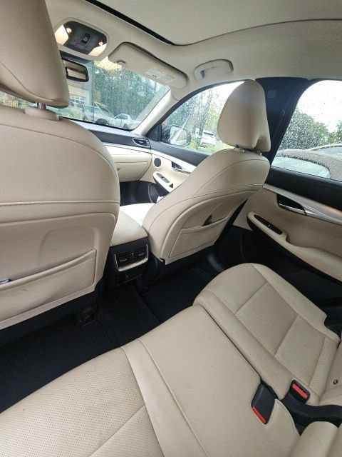Used 2020 INFINITI QX50 Essential w/ Convenience Package AWD/4WD image 11