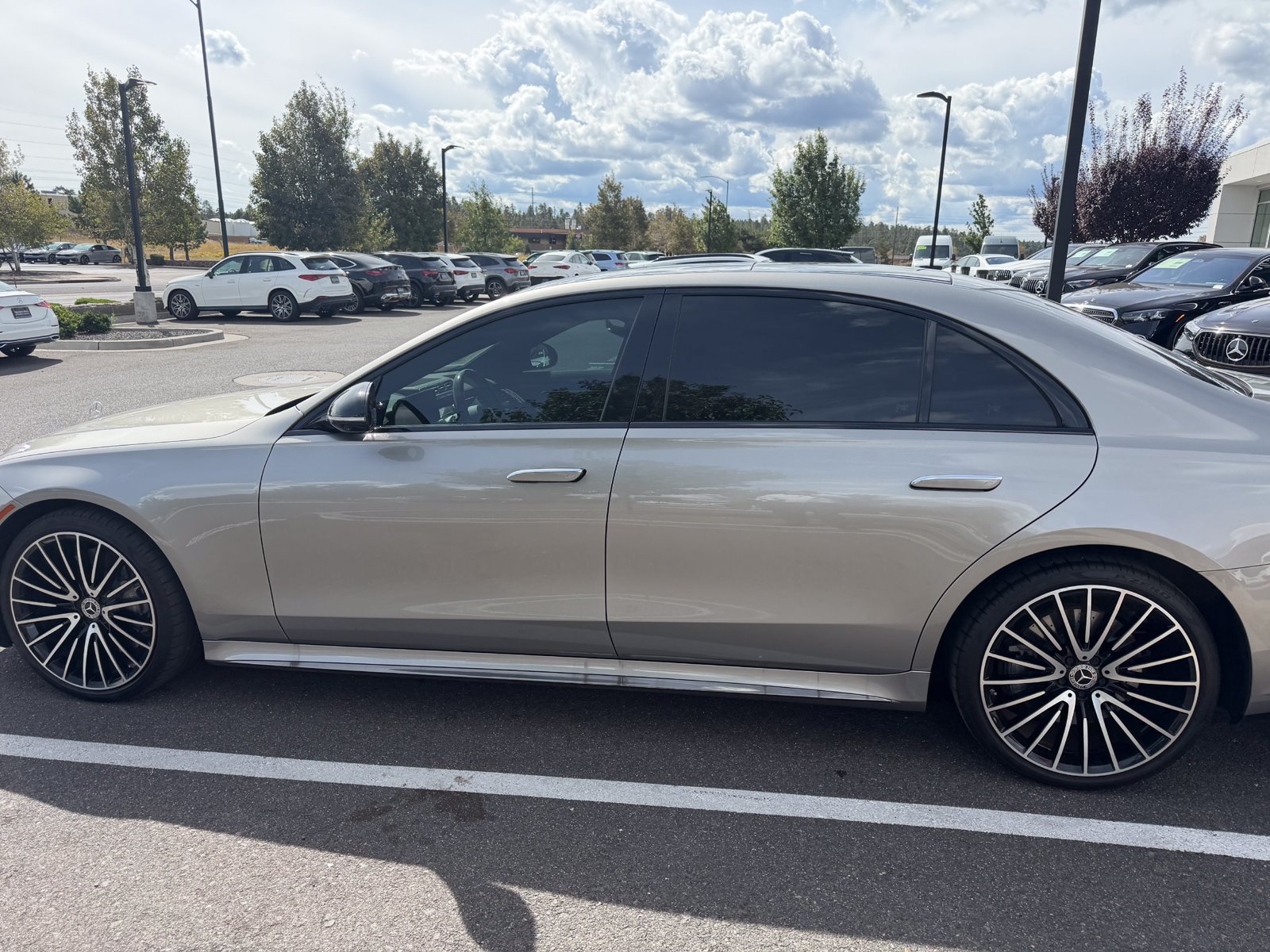 Used 2024 Mercedes-Benz S 580 4MATIC Sedan image 1