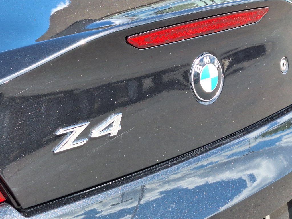 Used 2003 BMW Z4 2.5i RWD image 22