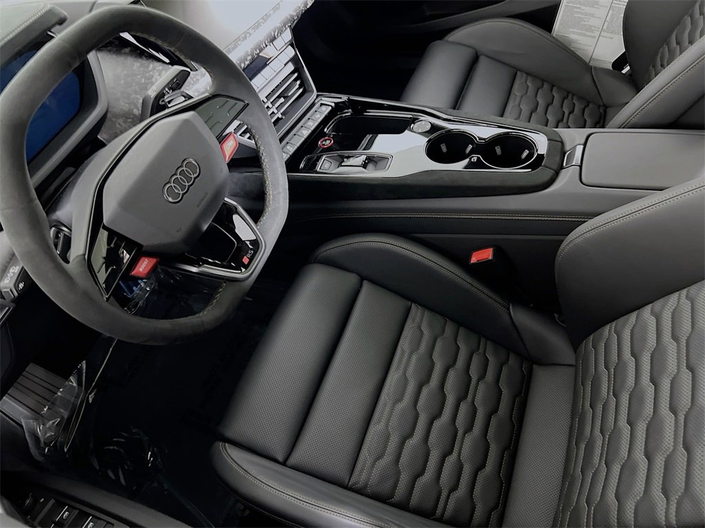 New 2026 Audi RS e-tron GT performance image 23