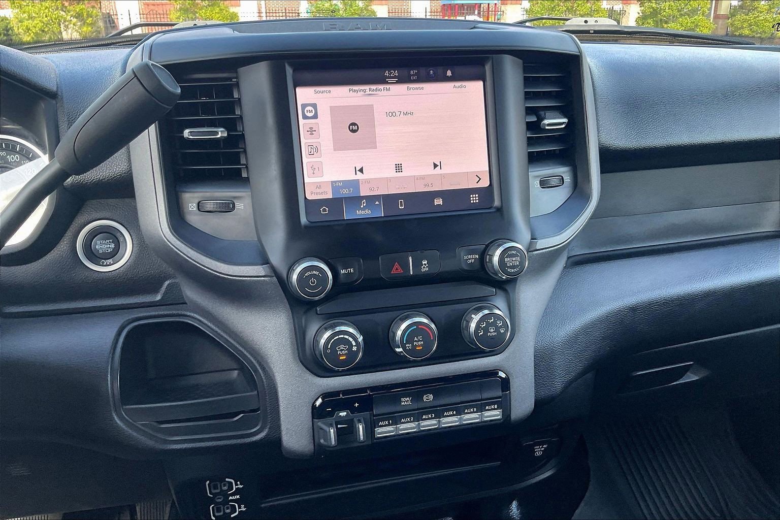 Used 2024 RAM 3500 Tradesman w/ Chrome Appearance Group image 6