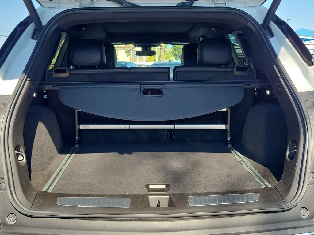 Certified 2024 Cadillac XT5 Premium Luxury FWD image 26