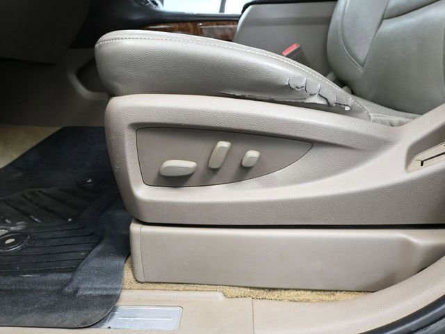 Used 2015 Chevrolet Tahoe LTZ image 25