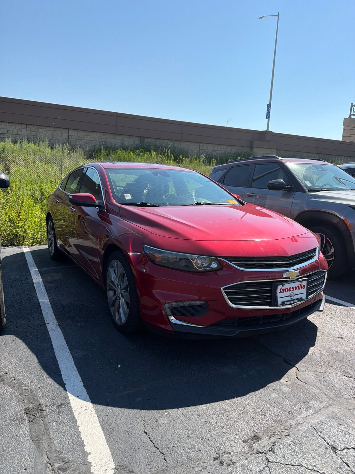 Used 2016 Chevrolet Malibu Premier w/ Driver Confidence Package FWD image 3
