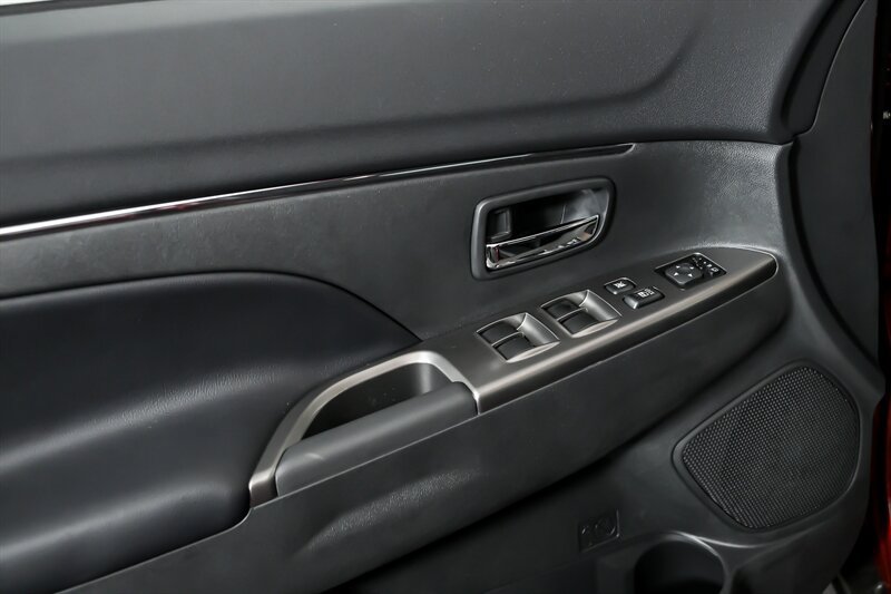 New 2025 Mitsubishi Outlander Sport SE AWD/4WD image 10