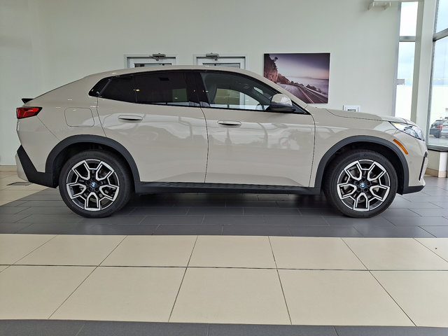 Certified 2026 BMW X2 xDrive28i w/ Technology Package AWD/4WD image 7