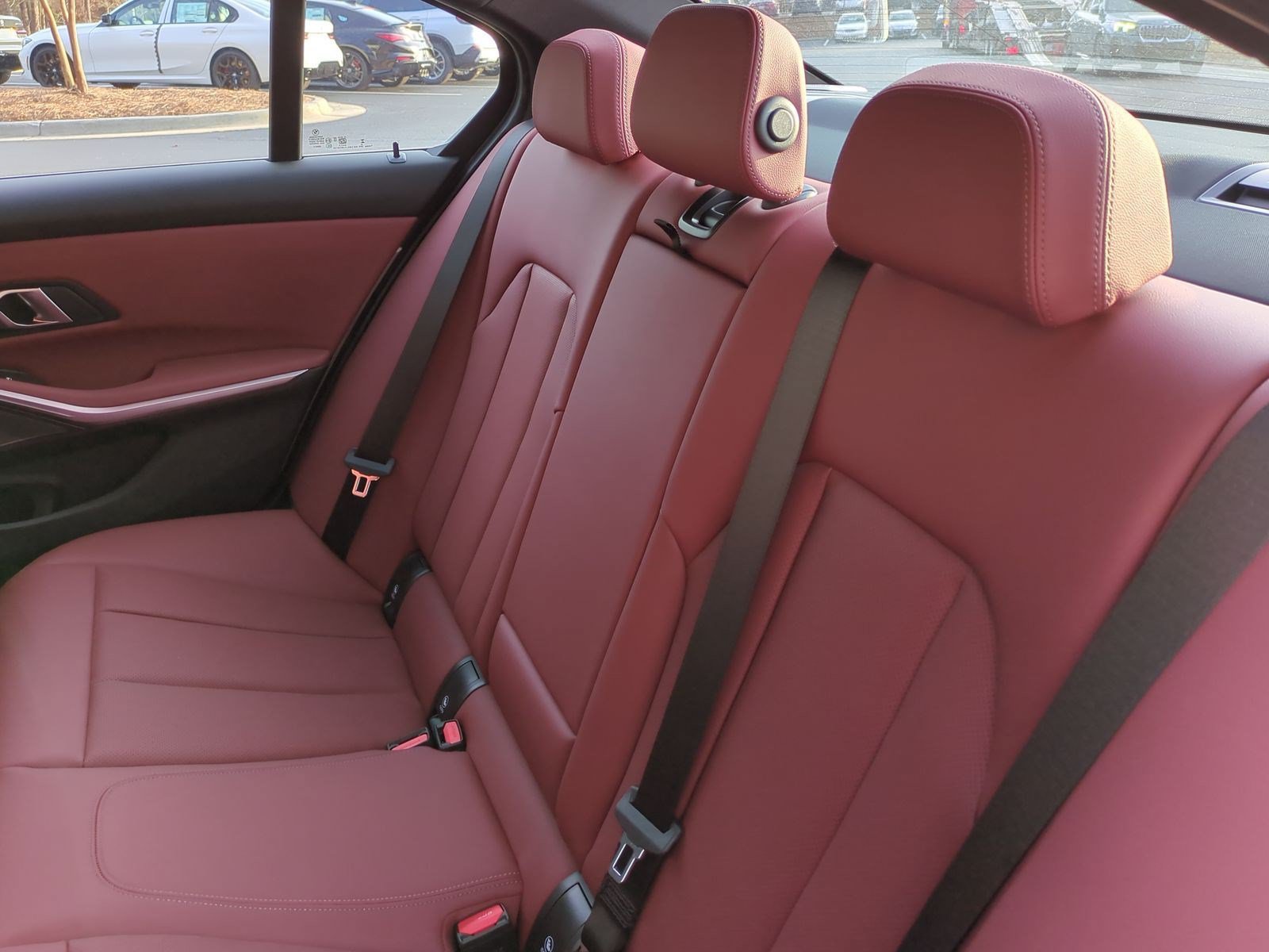 Used 2026 BMW 330i Sedan w/ Premium Package RWD image 30