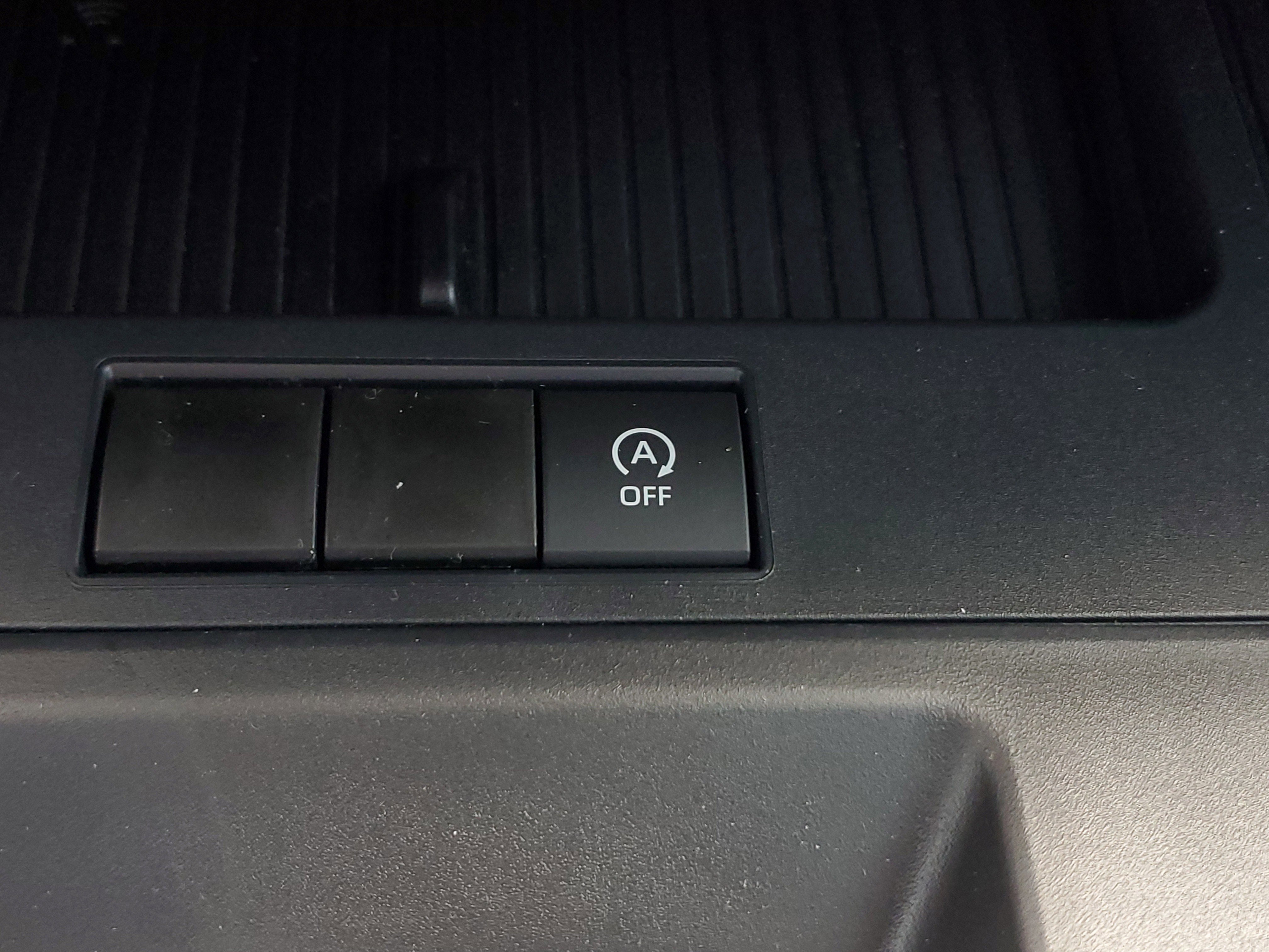 New 2026 Toyota Corolla Cross LE FWD image 28