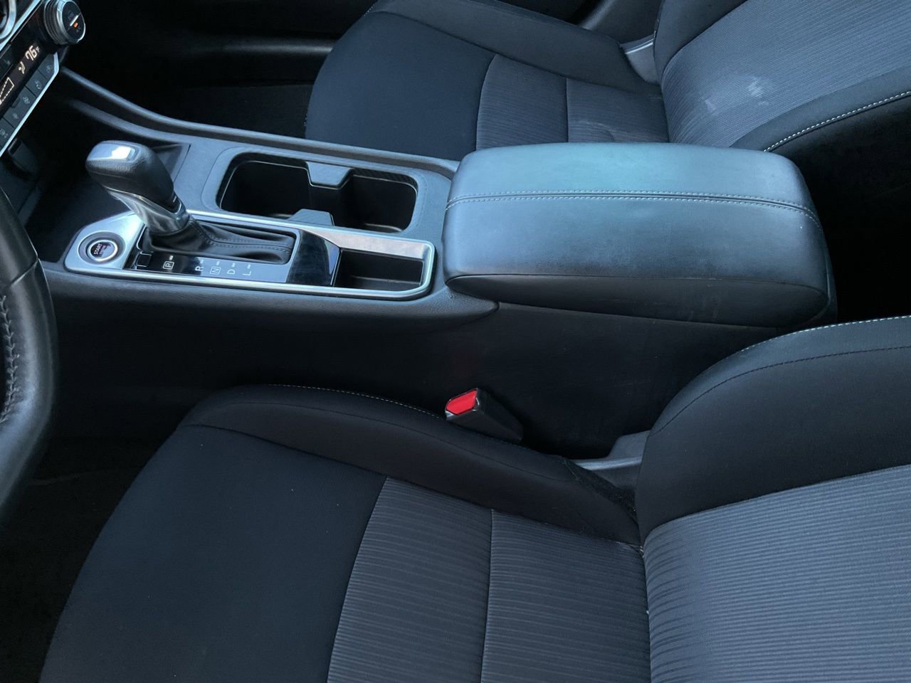 Used 2023 Nissan Sentra SV w/ All-Weather Package image 33