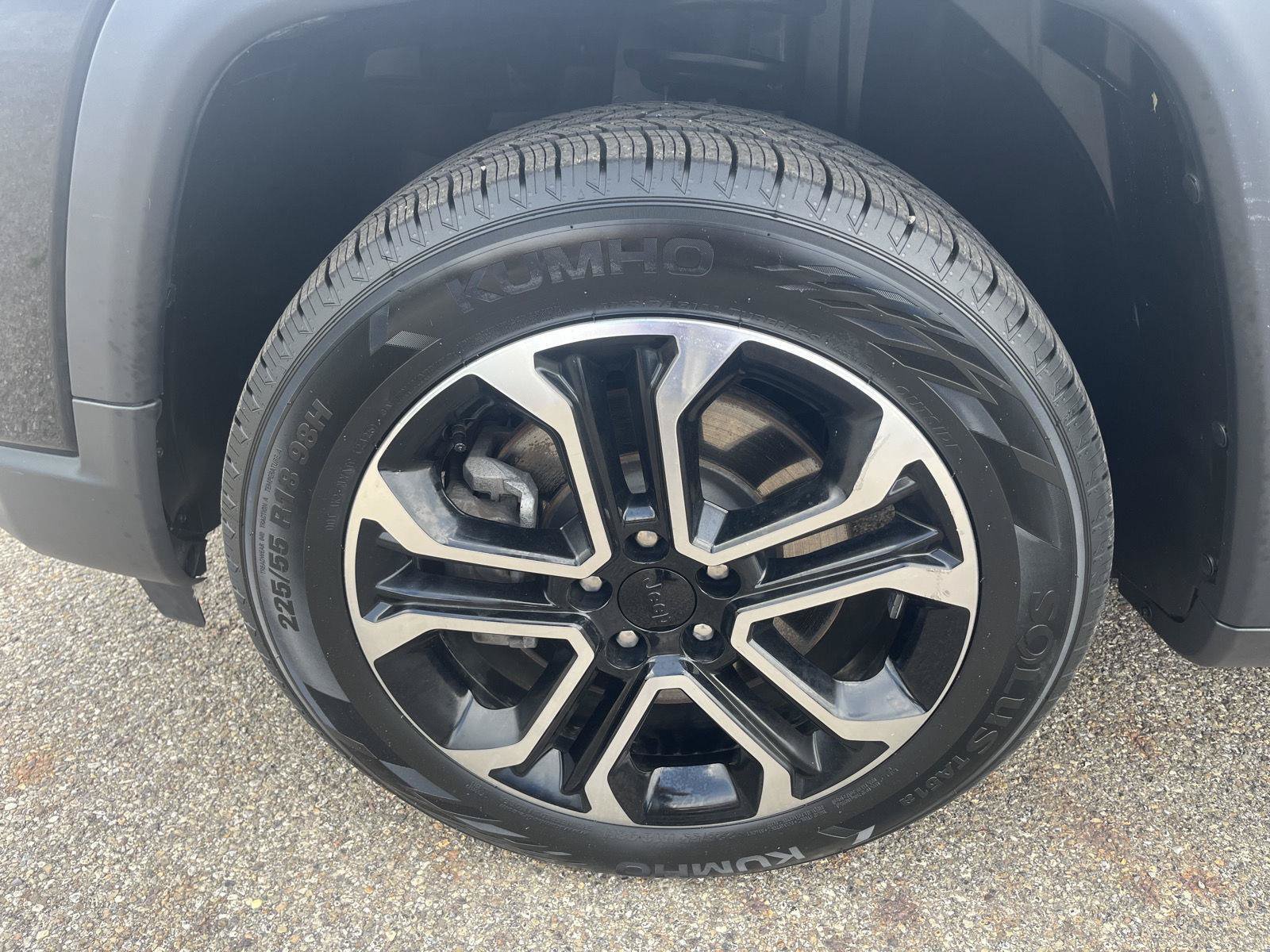 Used 2023 Jeep Compass Limited AWD/4WD image 44