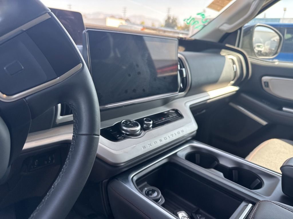 Certified 2025 Ford Expedition Max Active image 10