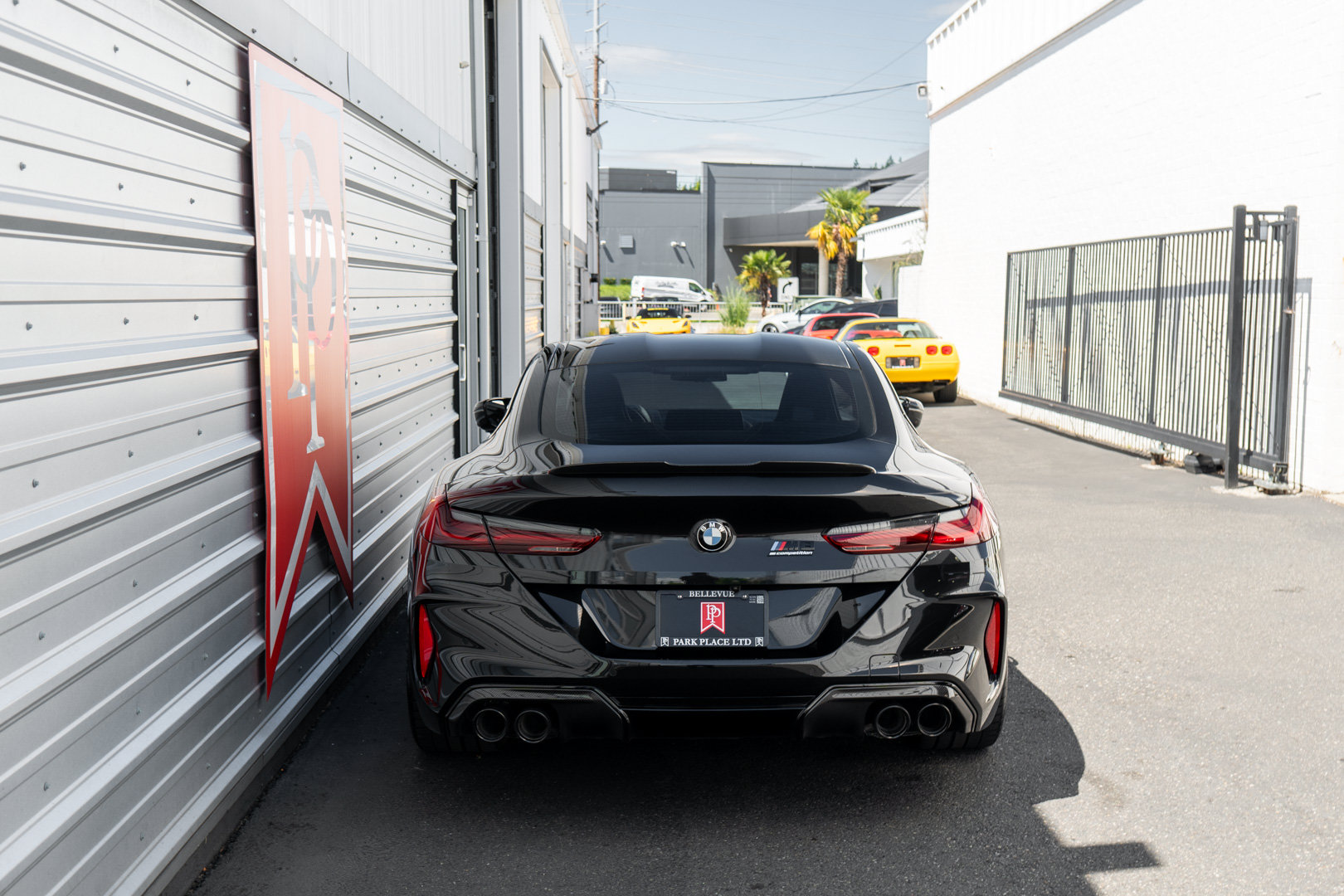 Used 2023 BMW M8 Competition w/ M Carbon Exterior Package AWD/4WD image 38