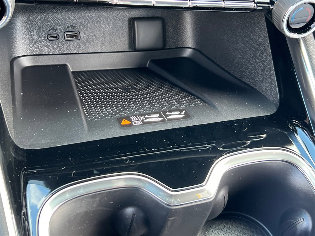 New 2026 Chevrolet Traverse High Country image 24