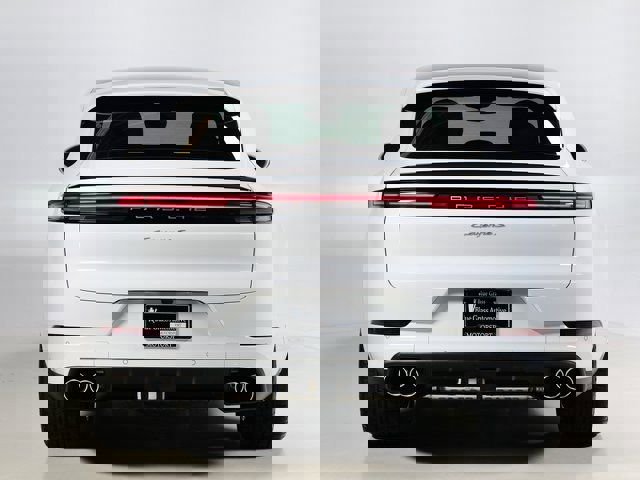 New 2025 Porsche Cayenne S image 10