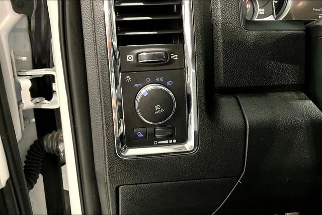 Used 2017 RAM 1500 Laramie w/ Convenience Group image 39