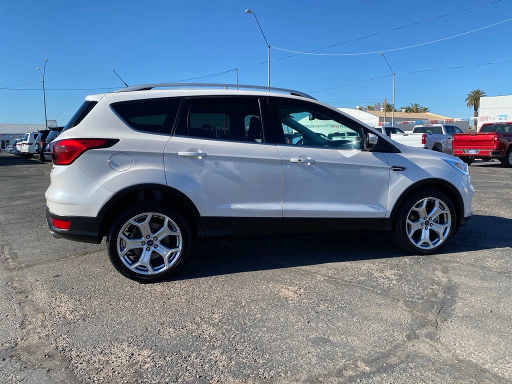 Used 2019 Ford Escape Titanium FWD image 5